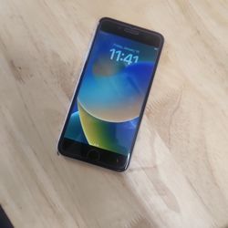 IPHONE 8PLUS 64GB     UNLOCK ANY SIM