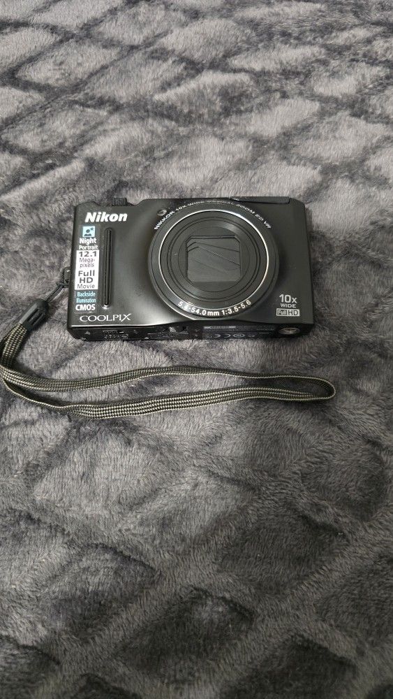 Nikon Digital Camera