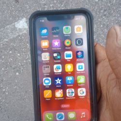 iPhone 11 Unlocked 
