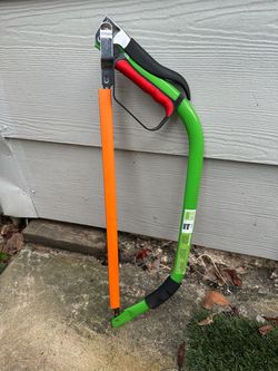 Green Bow Saw with Orange Blade Cover