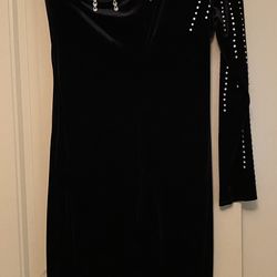 Black dress With necklace, Earrings And Bracelet Set