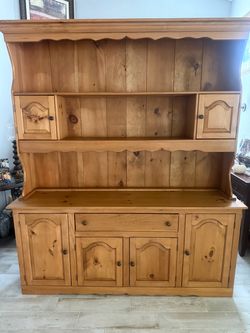 Pine wood hutch