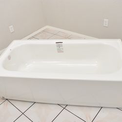 A000688A Bootz Industries Maui 60 in. x 30 in. Alcove Soaking Bathtub with Left Drain in White