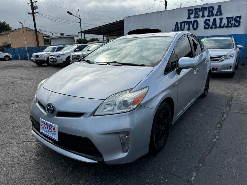 2013 Toyota PRIUS TWO Hybrid Hatchback 4DR