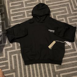 black essentials hoodie 