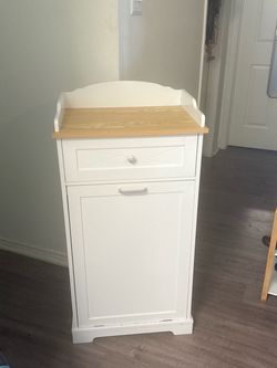 Storage- Hidden Trash Bin