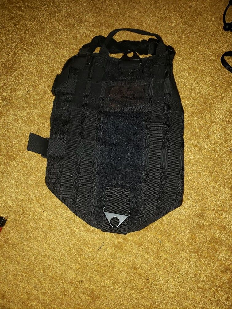 Black Tactical Dog Vest (Med.)
