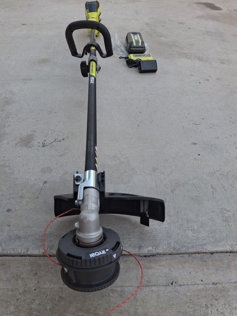 RYOBI 40V HP Brushless 16 in. Carbon Fiber Shaft Attachment Capable String Trimmer Home & Garden