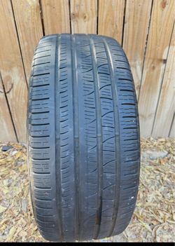 1 tire 285/45/22 same 285/45r22