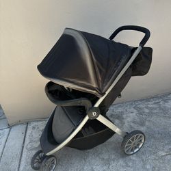 Britax B Lively Stroller/snack Tray