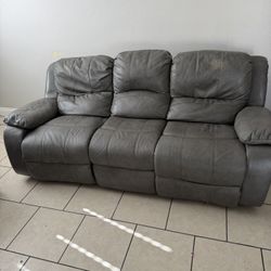 Free 3 Piece Couch 