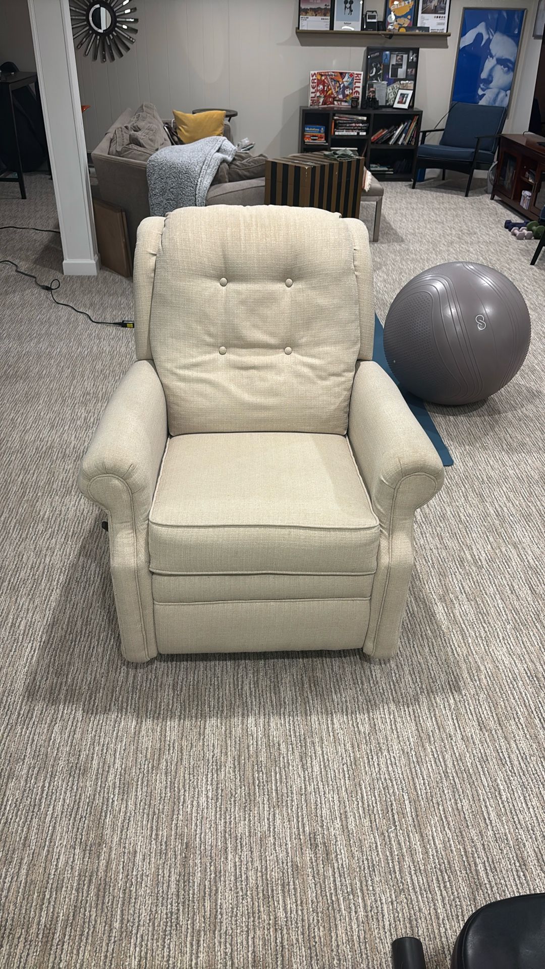 Swivel Rocker Recliner