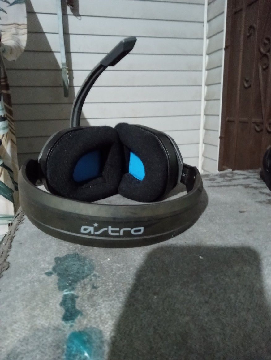 Astro A10 Wired Gaming Headset