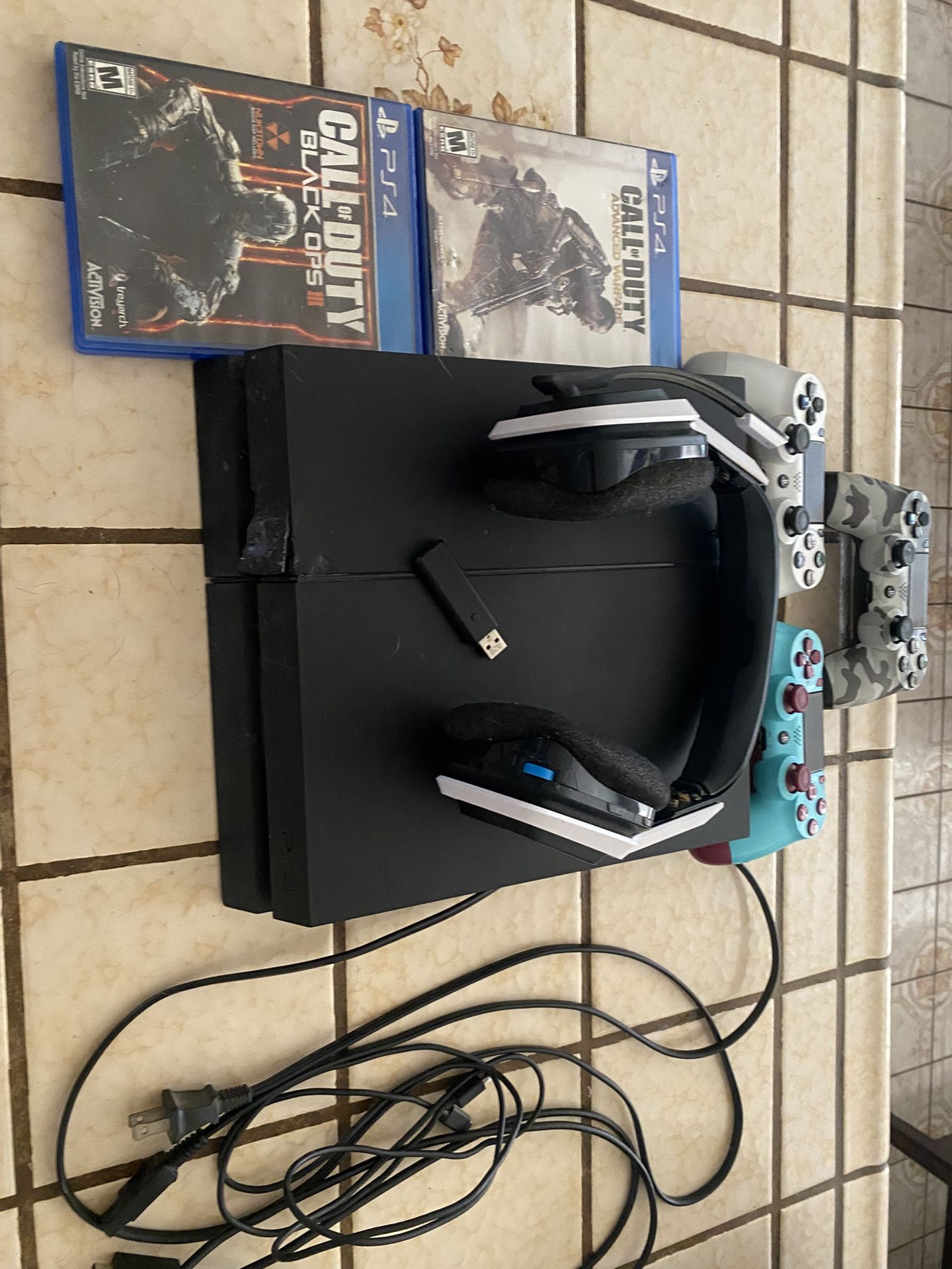 PS4