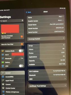 iPad 9th gen 64gb w/keyboard case