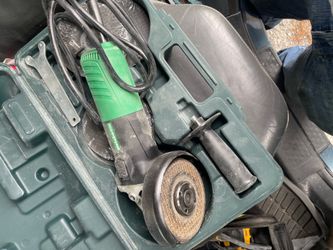 (2) Makita corded angle grinders