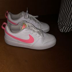 Nike  For Girls Size 4.5Y