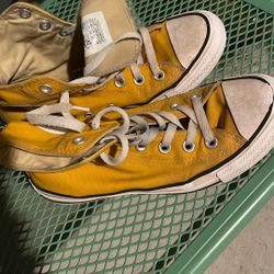 Big Kids Yellow Converse Chuck Taylor Hi Top