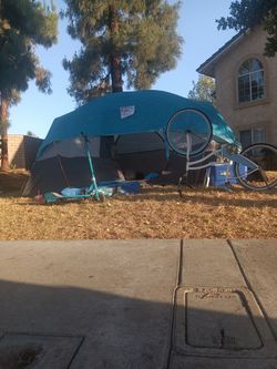 8man tent razor e300 scooter 2sleepingbags huffy26in beachcruiser popup easy up  igloo and twin matressblowup w portable cordless air compressor