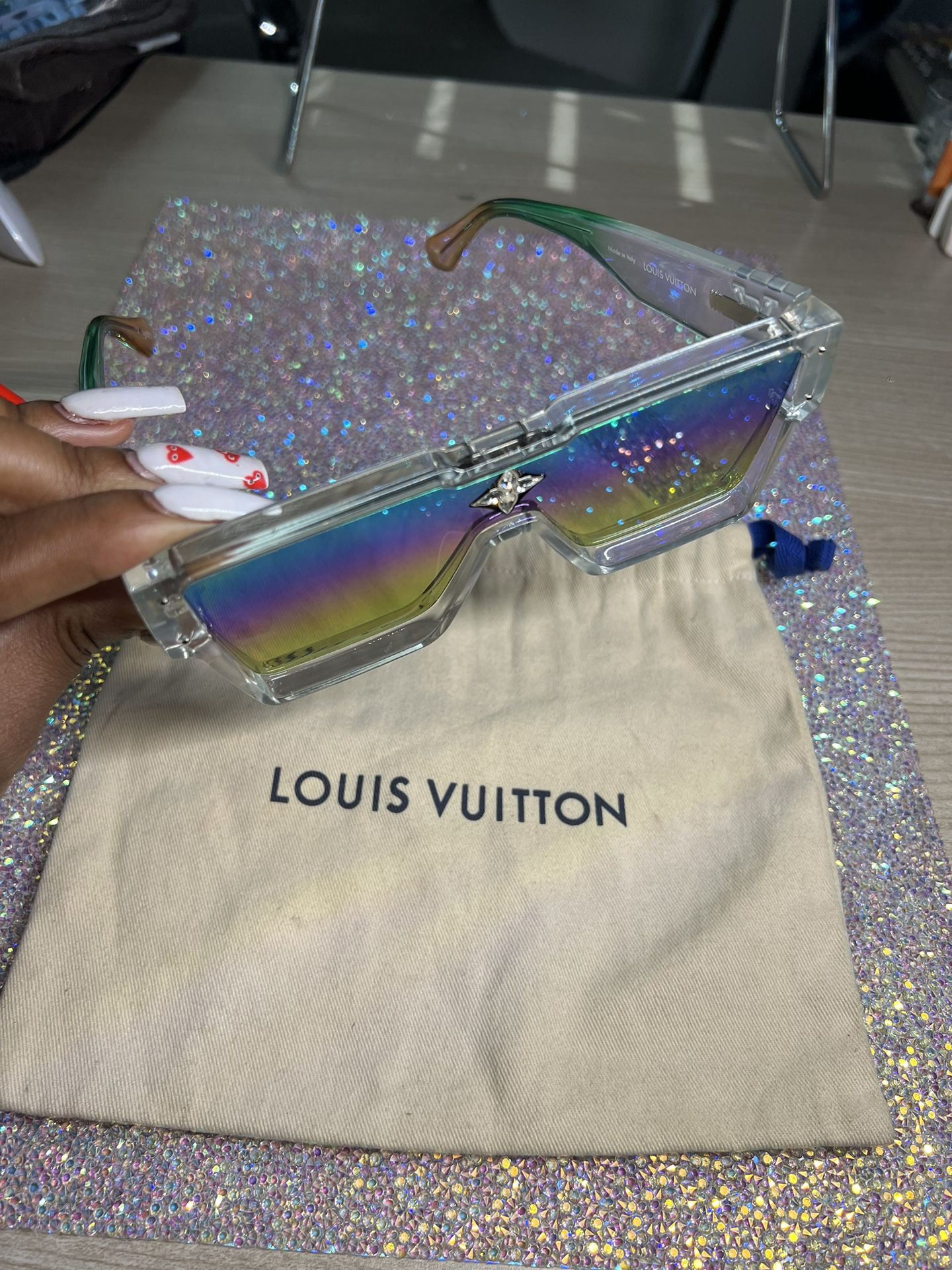 Louis Vuitton Cyclone Sunglasses Clear Multicolor Gradient (Z1832E) for Men