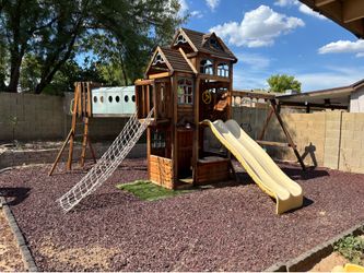 Cedar summit play set