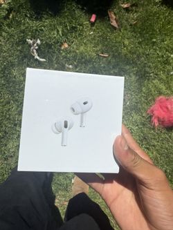 AirPods Pro Gen 2 (READ DESCRIPTION)