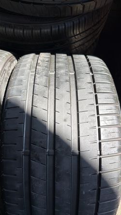 Falken 265/35/18 Pair