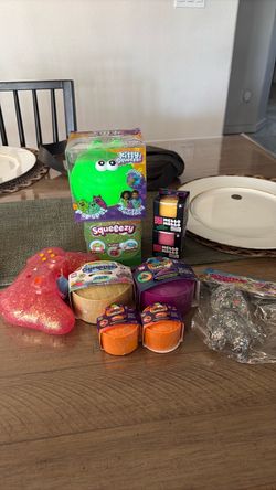 Squishys/dumplings/needoh