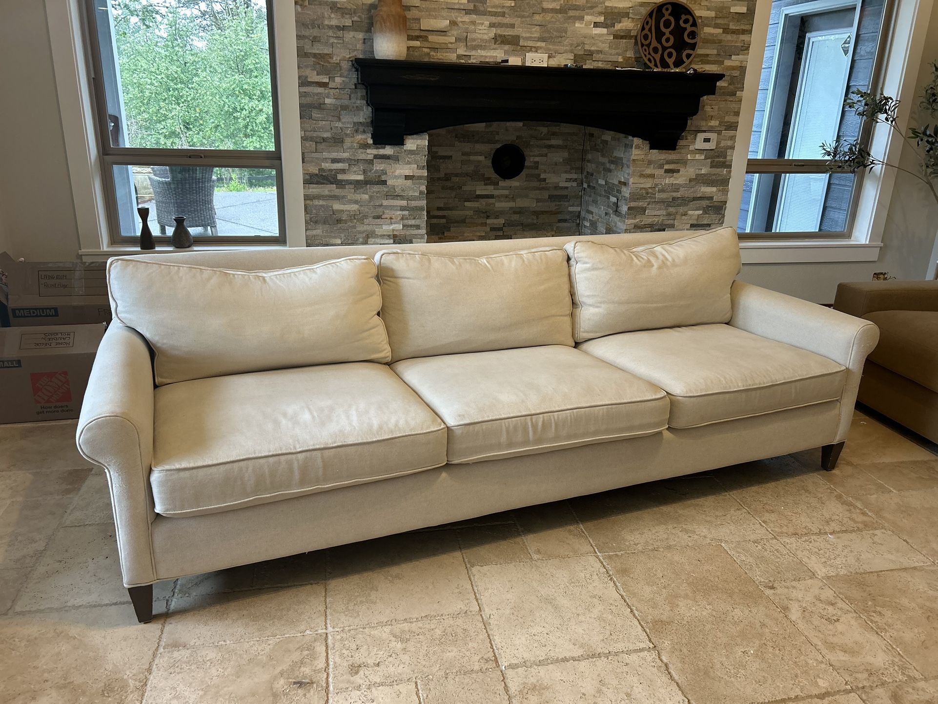 Crate & Barrel Lounge II Sofa 100”