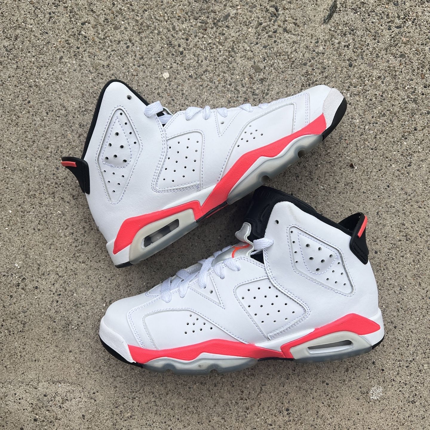 Nike Air Jordan 6 Retro GS 