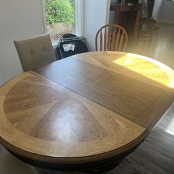 Dining Table With Chairs And Middle Extender