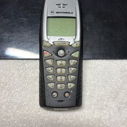 Motorola Classic Cell Phone 