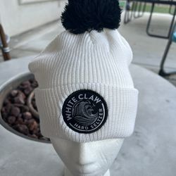 White Claw Hard Seltzer Cream NWOT Womens OSFA Pom Pom Beanie Hat