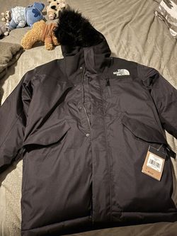 Northface Ski jacket, Or Just Jacket For The Cold Weather And Suit medium jumper size 32 boots size 10