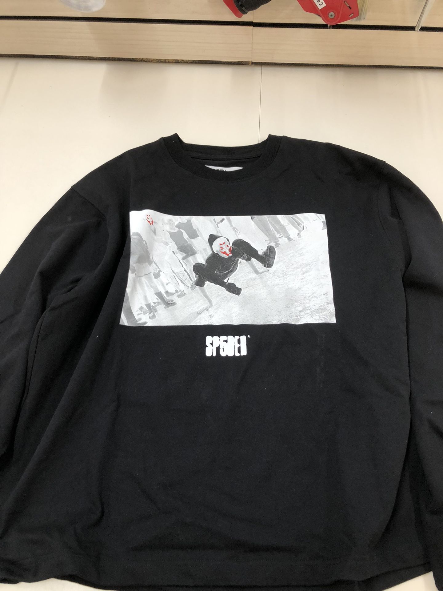 SP5DER (size L) Long sleeve