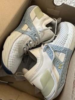 UA Project Rock 4 TM Women’s 8.5 New In Box