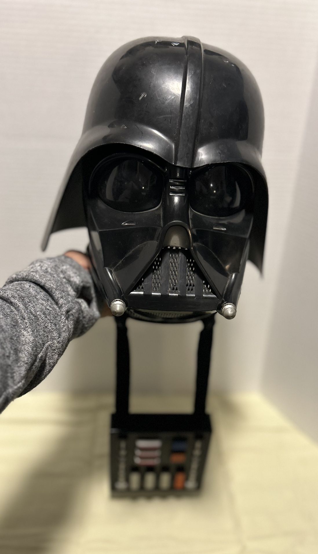 Darth Vader Mask / Star Wars