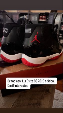 Jordan bred 11s  size 8