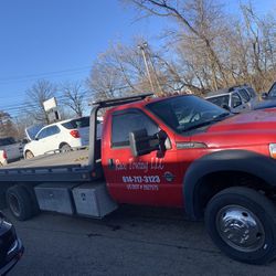 Flatbed Tow Truck 