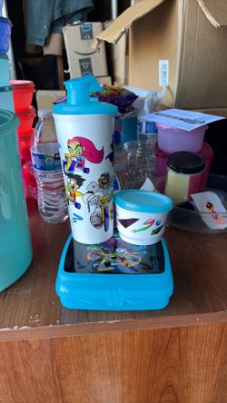 Kids set Tupperware