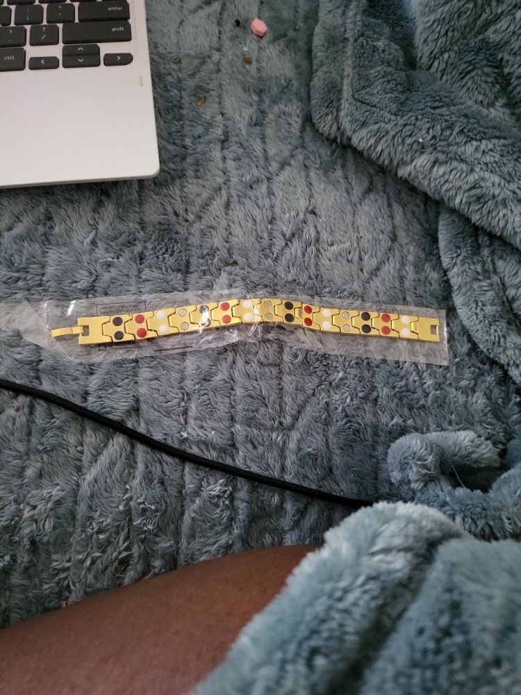 I Have Men Bracket Made With Steel Band New Gold Color