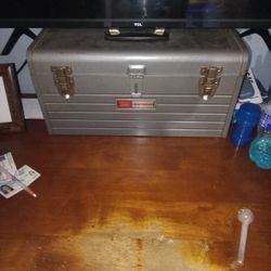 Original Craftsman 21 Inch Tool Box