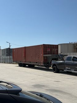 Shipping container