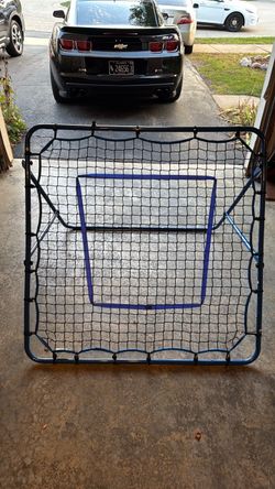 Sport rebounding net