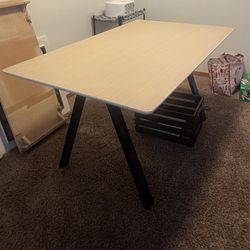 Large Dining Table Seats Up To 6