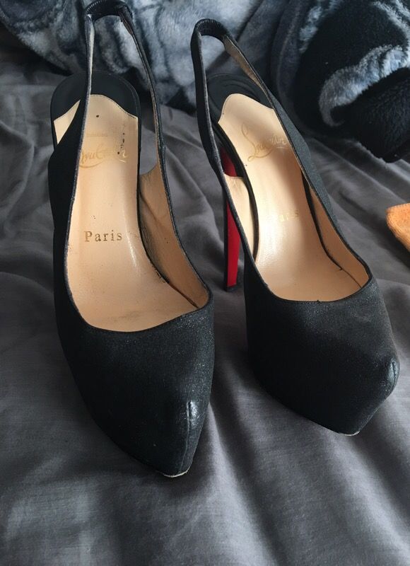 LouBoutin Sling Back Pumps! Size 36 1/2