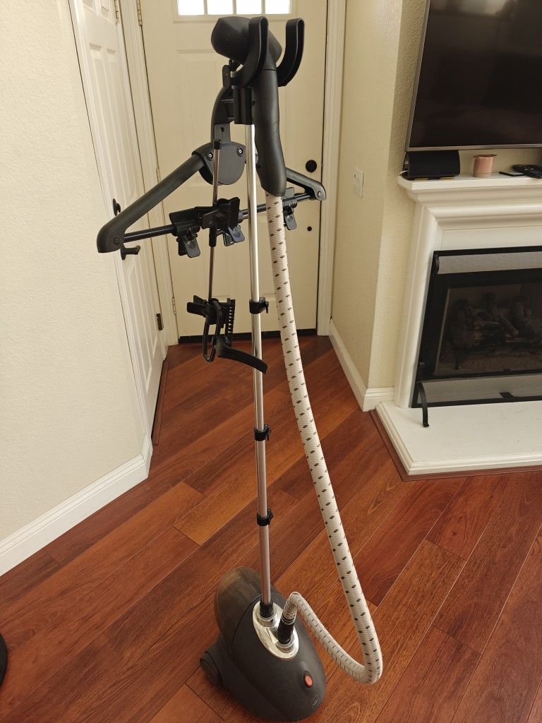Steamer The Sharper Image