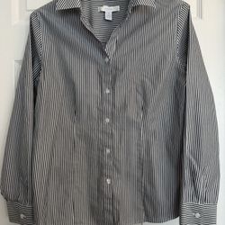 Chico's Women's  Blouse size 1 