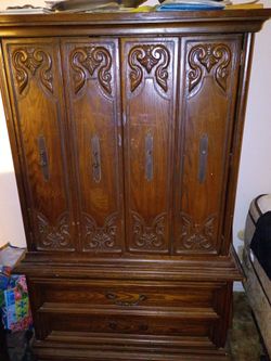 Dresser