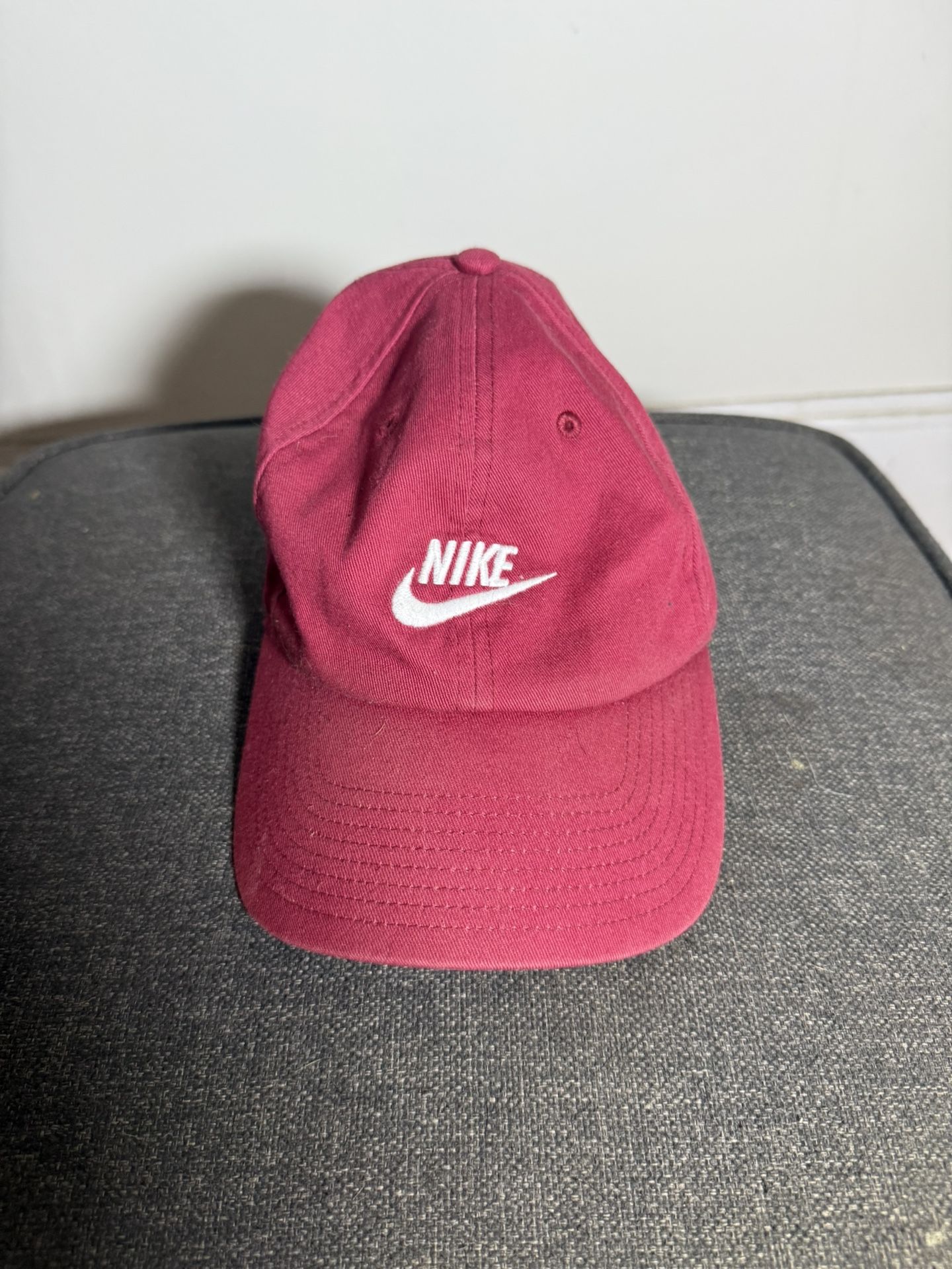 NIKE HAT